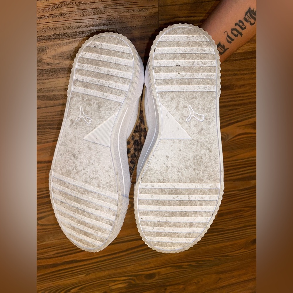 Multi Print Pumas - Picture 5 of 5